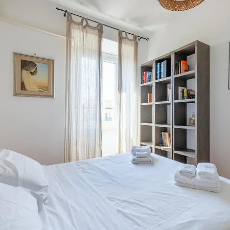 Emanuele Filiberto - B&d Apts Lägenhet