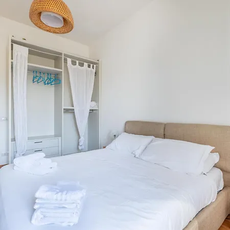 Emanuele Filiberto - B&d Apts